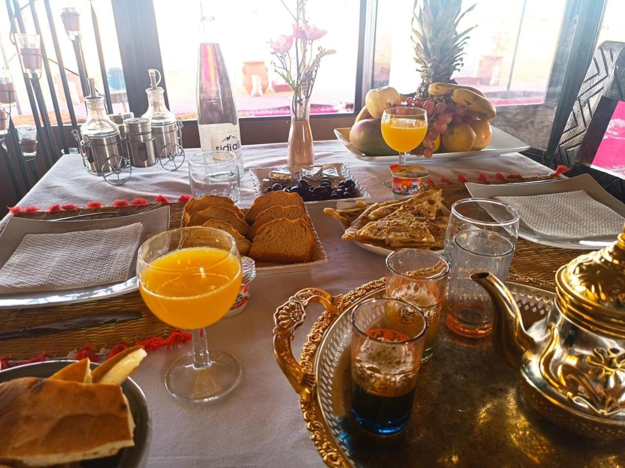 Merzouga Traditional Luxury Camp Экстерьер фото