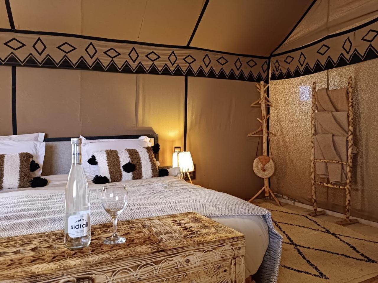 Merzouga Traditional Luxury Camp Экстерьер фото